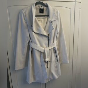 Bebe Women's Cream Trench Coat with Belt